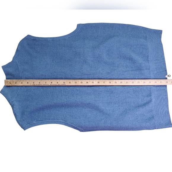 NWT Cremieux Knit Zip-Up Vest. Blue. LG - Picture 11 of 12